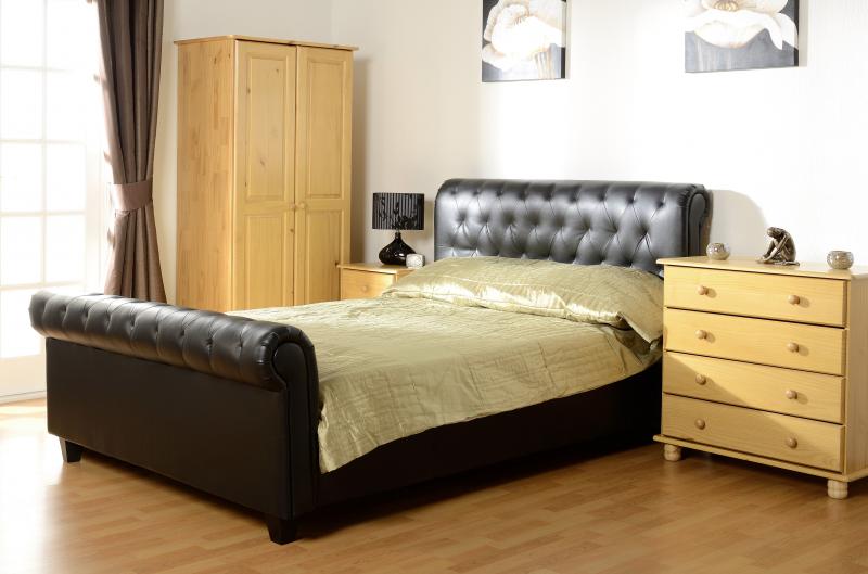 Ashley S Trade Carpet Centre Chester 5 Foot Sleigh Bed High