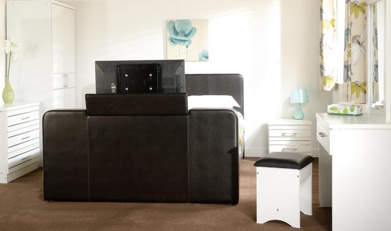 Ashley s Trade Carpet Centre Preston 4 foot 6 inch TV Bed in