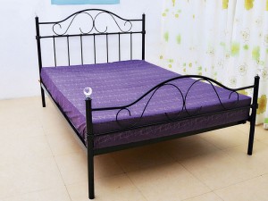 Sparkle 4'6 Bedstead Black