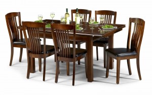 Canterbury Dining Set