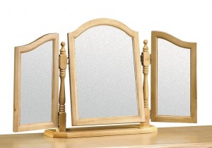 Pickwick Triple Mirror